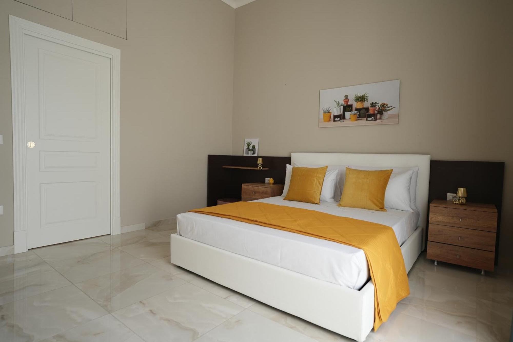 Enjoy Napoli - Exclusive Apartment ภายนอก รูปภาพ