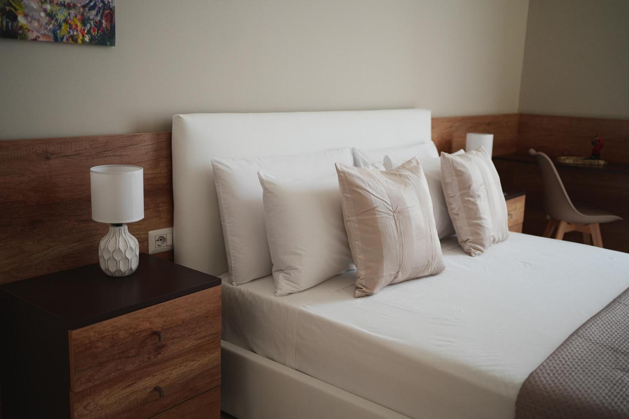 Enjoy Napoli - Exclusive Apartment ภายนอก รูปภาพ